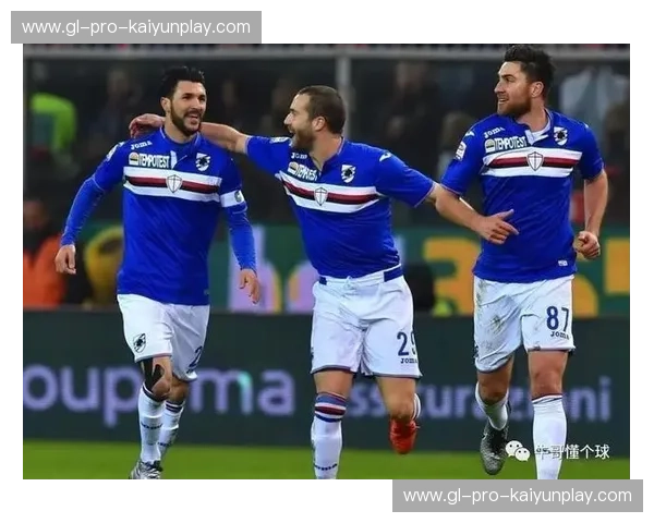 桑普vs佛罗伦萨：意甲赛场上的红蓝与紫百合之争，足球的激情与荣耀